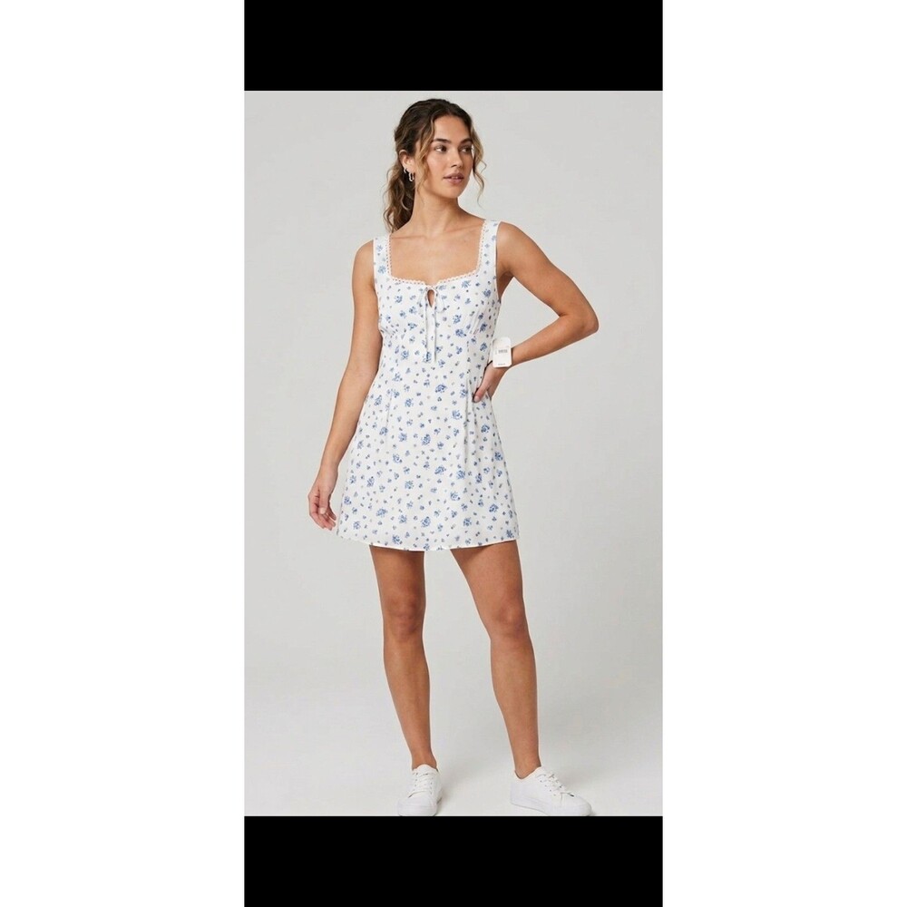 Altar'd State Blue Floral Babydoll Lace Mini Dress NWT Size Large Cottagecore...
